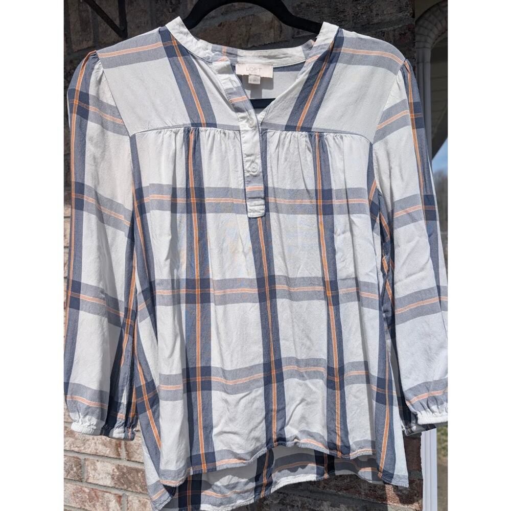 Ann Taylor Loft Top Womens Small Cream Navy Blue Plaid Henley Blouse 3/4 sleeves